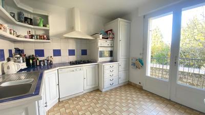 Maison - 176 m² - 7 pièces