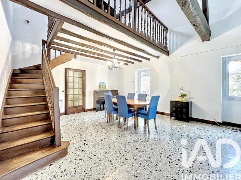 Maison - 159 m² - 6 pièces