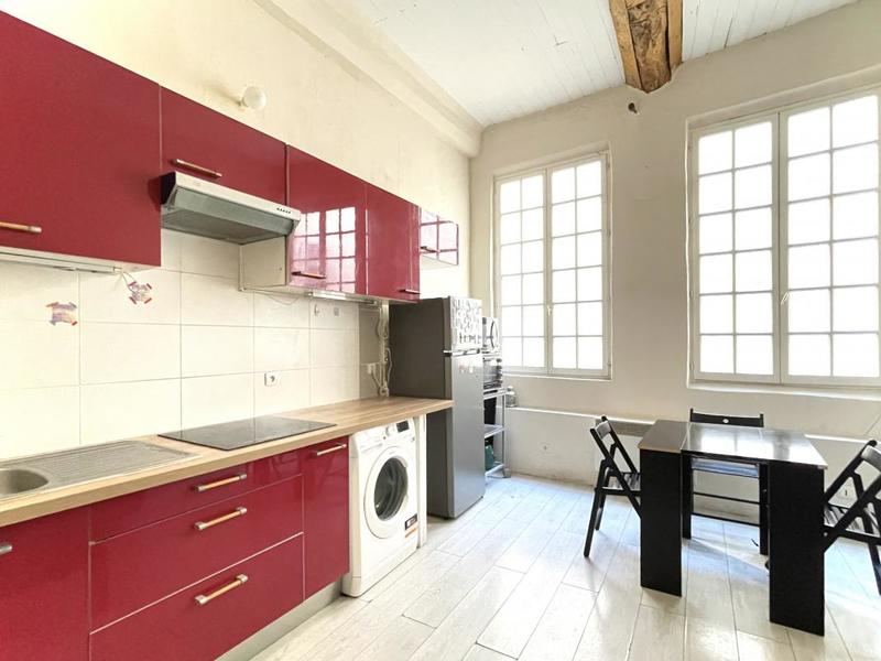 Appartement - 90 m² - 4 pièces