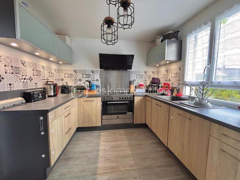 Maison - 128 m² - 6 pièces