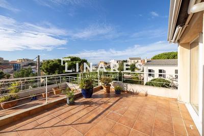 Appartement - 112 m² - 4 pièces