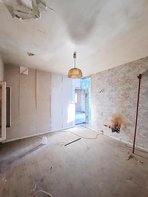 Maison - 180 m² - 5 pièces