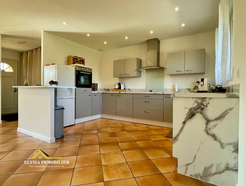 Maison - 88 m² - 4 pièces