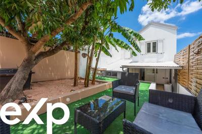 Maison - 76 m² - 4 pièces