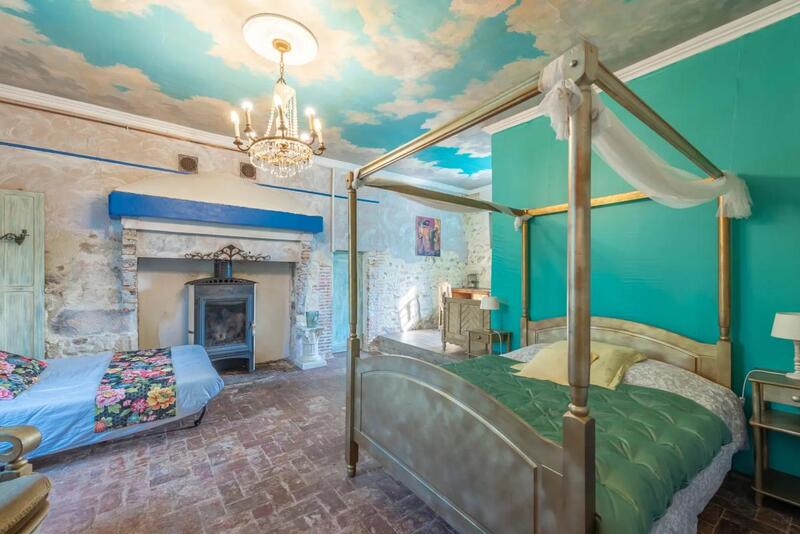 Appartement - 645 m² - 20 pièces