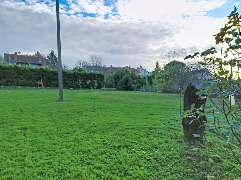 Maison - 258 m² - 6 pièces