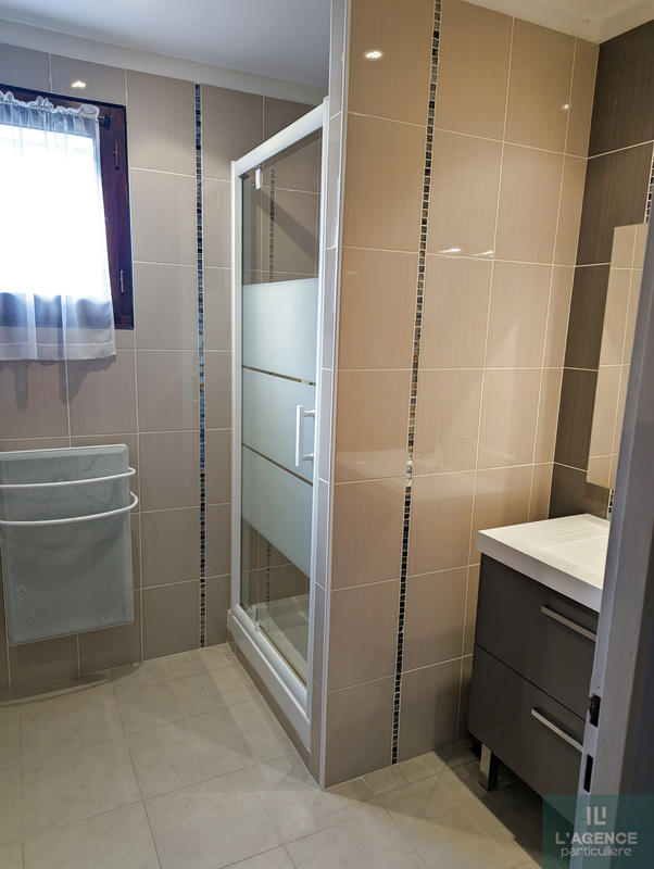 Villa - 102 m² - 5 pièces