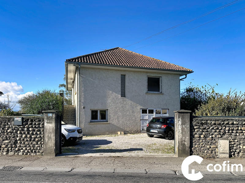 Maison traditionnelle - 150 m² - 6 pièces