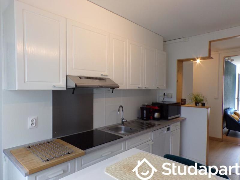 Chambre - 12 m² - 1 pièce