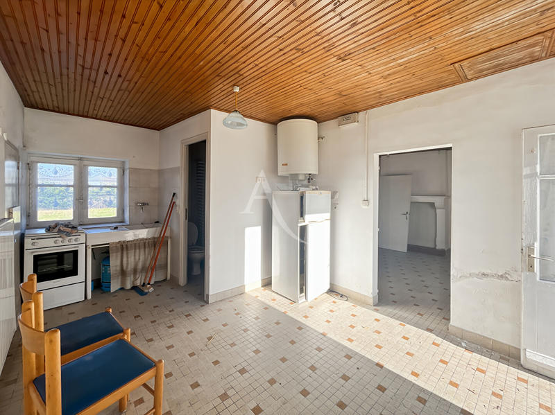 Maison - 92 m² - 4 pièces