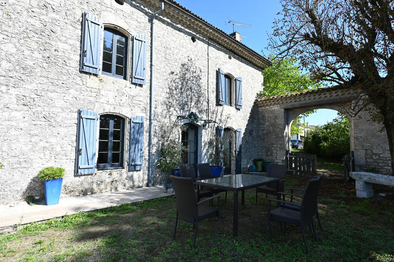 Maison - 173 m² - 8 pièces