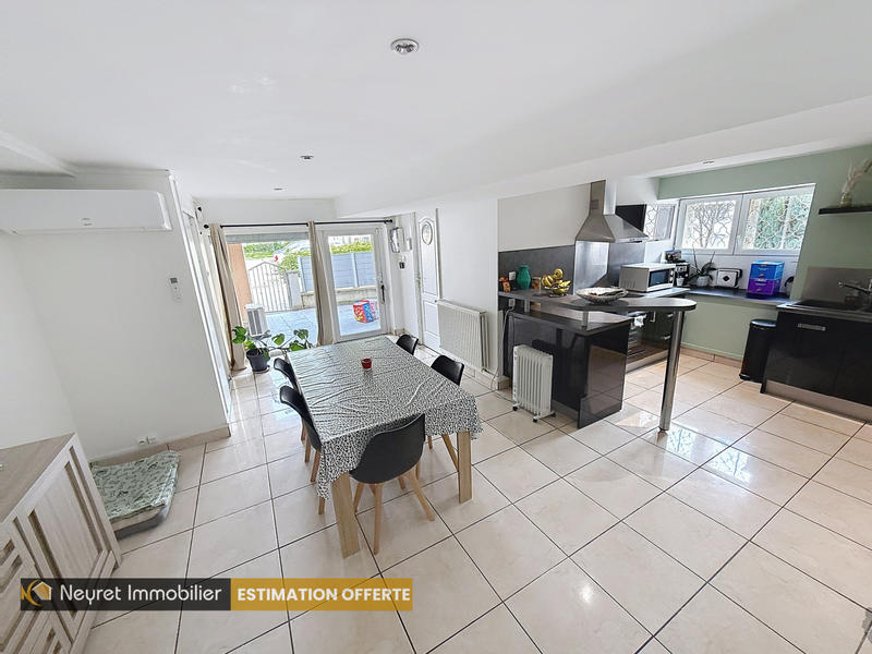 Maison - 118 m² - 6 pièces