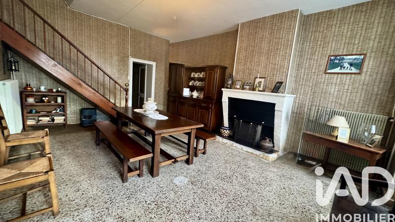 Maison - 202 m² - 4 pièces