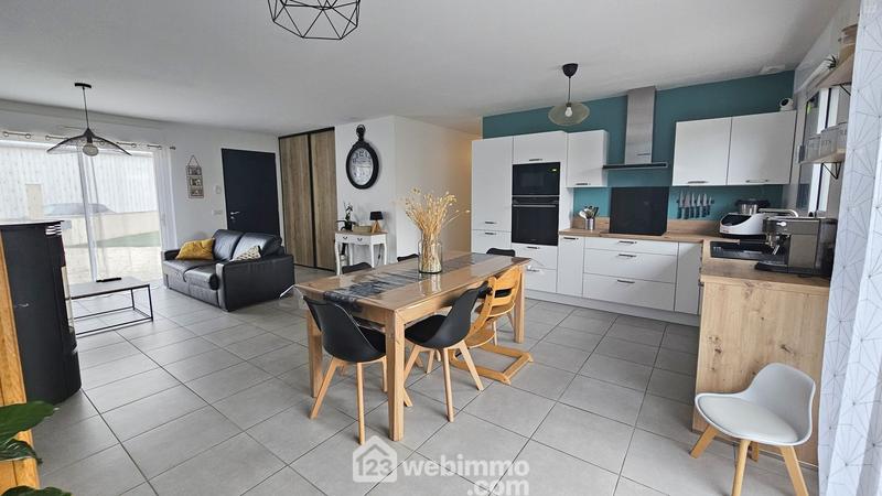 Maison - 91 m² - 4 pièces