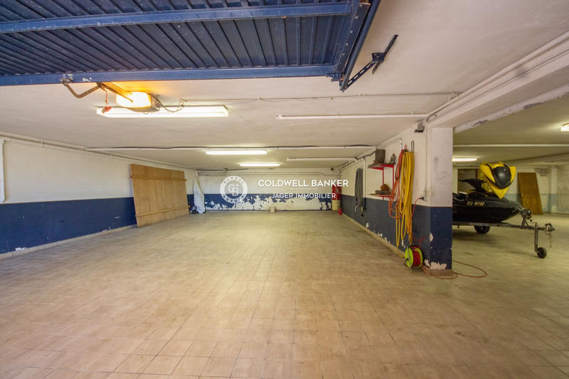 Villa - 800 m² - 11 pièces