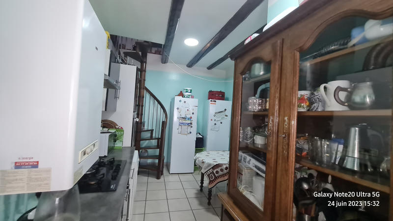 Immeuble - 8 pièces