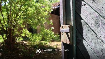 Maison - 232 m² - 8 pièces