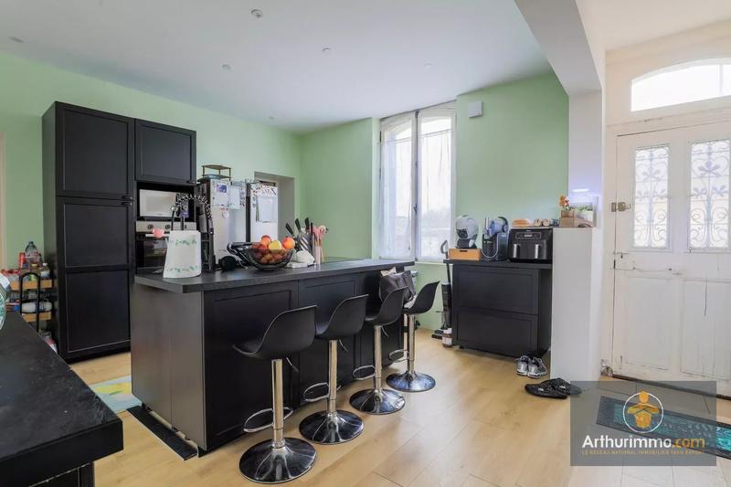 Immeuble - 550 m² - 11 pièces