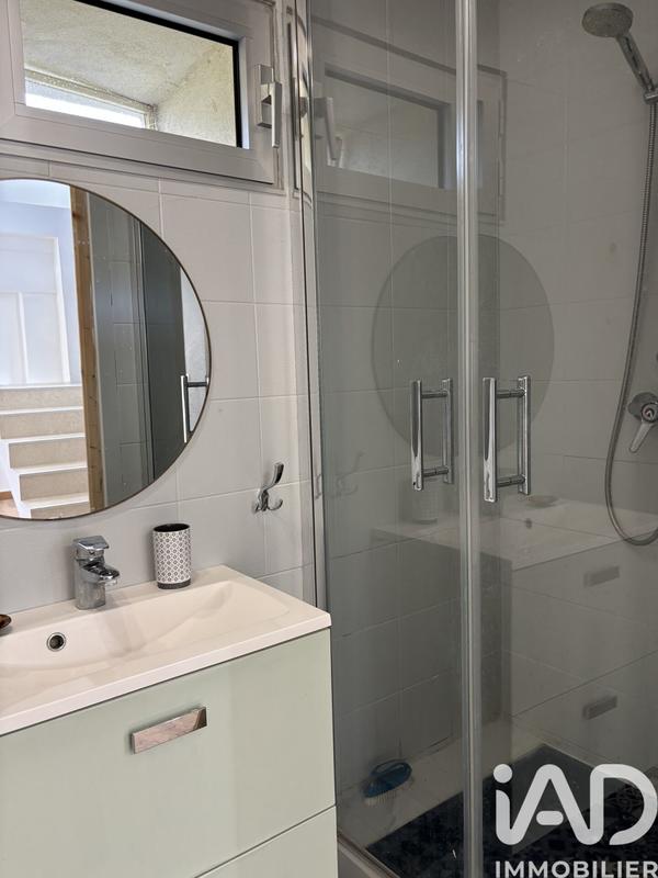 Maison - 233 m² - 6 pièces