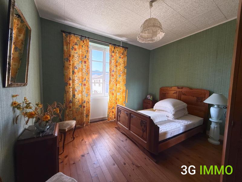 Maison - 108 m² - 6 pièces