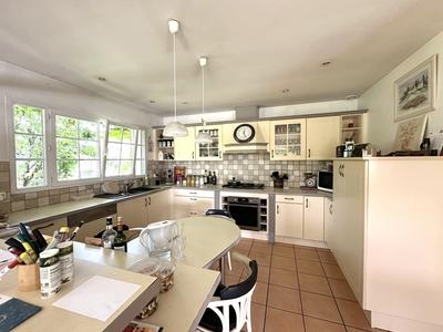 Maison contemporaine - 152 m² - 6 pièces