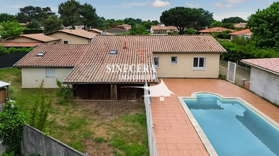 Maison - 130 m² - 6 pièces