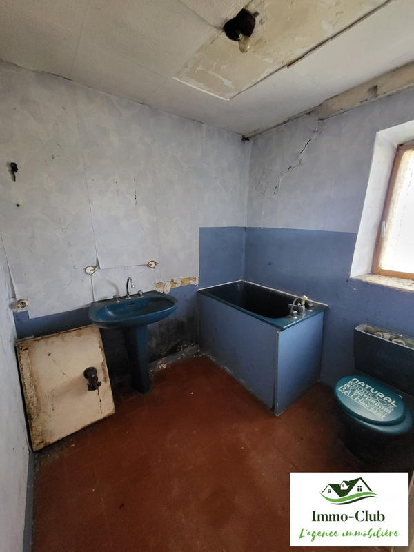 Maison ancienne - 97 m² - 3 pièces