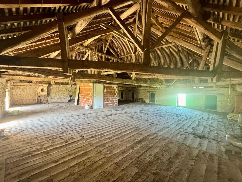 Maison - 273 m² - 6 pièces