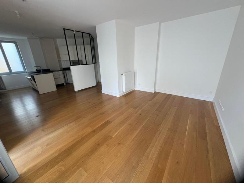 Appartement - 97 m² - 4 pièces