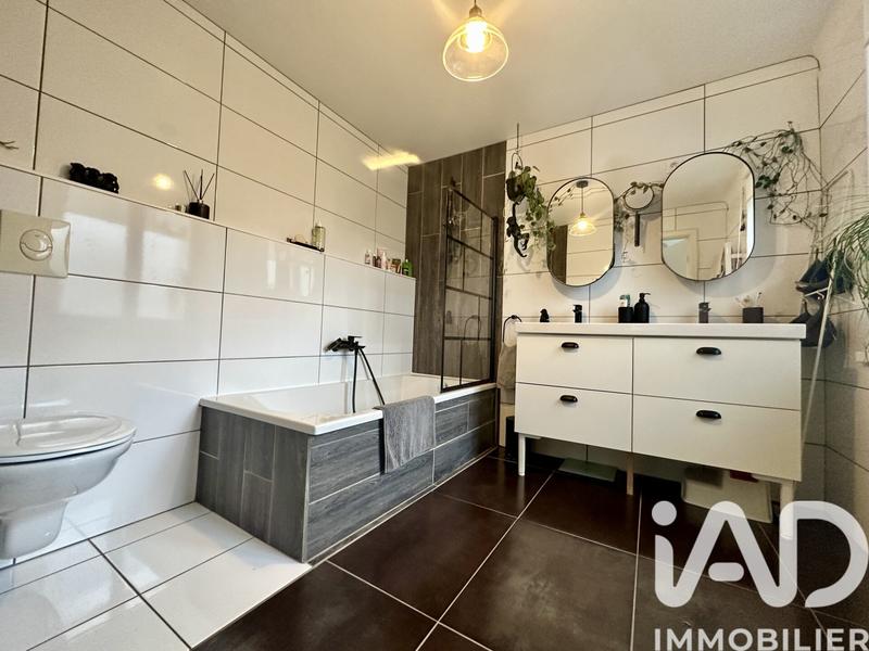 Maison de village - 116 m² - 5 pièces