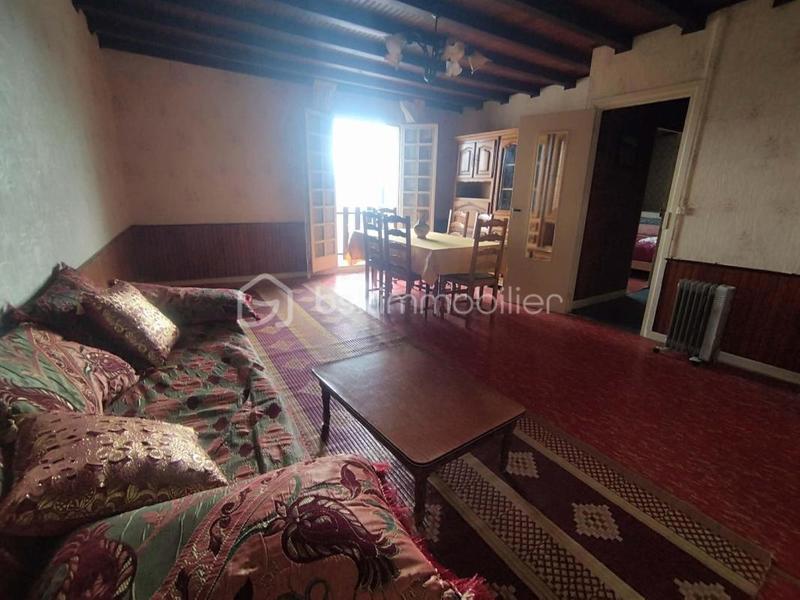 Maison de village - 300 m² - 11 pièces