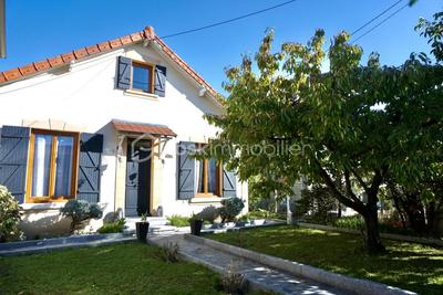 Maison - 87 m² - 4 pièces