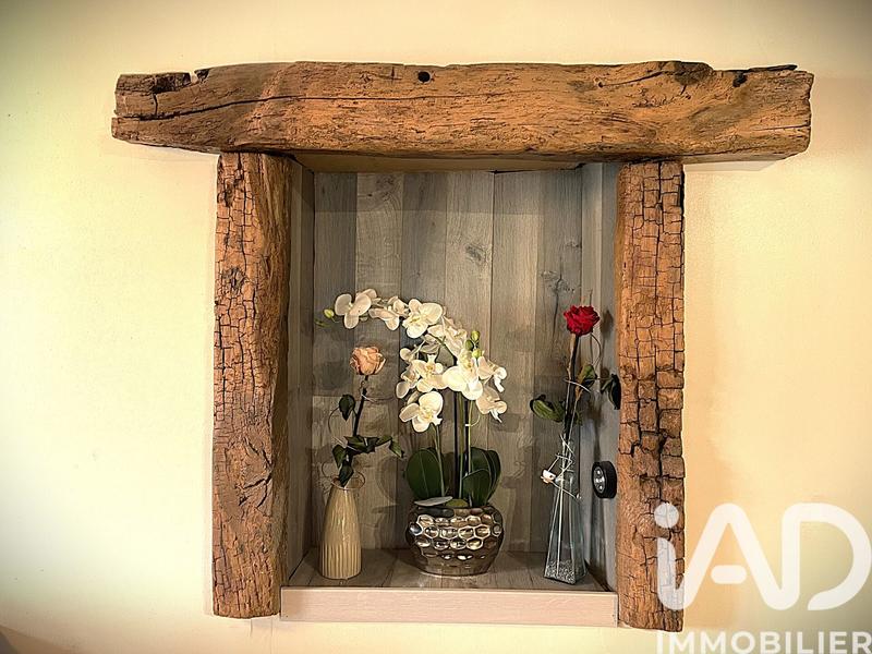 Maison - 248 m² - 8 pièces