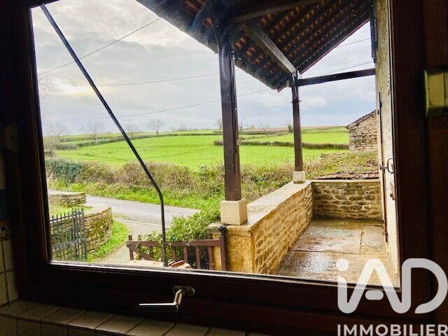 Maison de village - 170 m² - 9 pièces