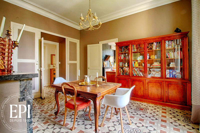 Appartement - 138 m² - 5 pièces