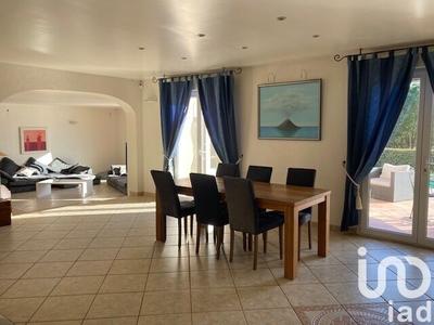 Maison - 187 m² - 5 pièces