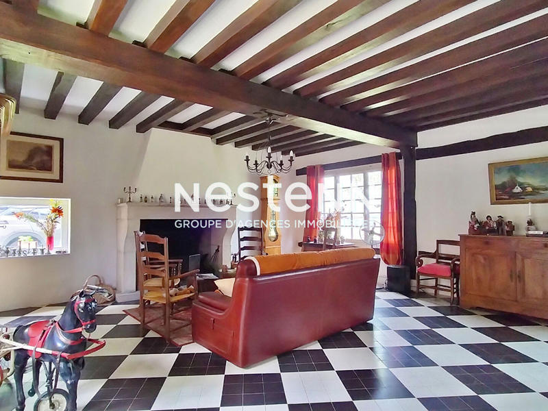 Demeure - 146 m² - 6 pièces