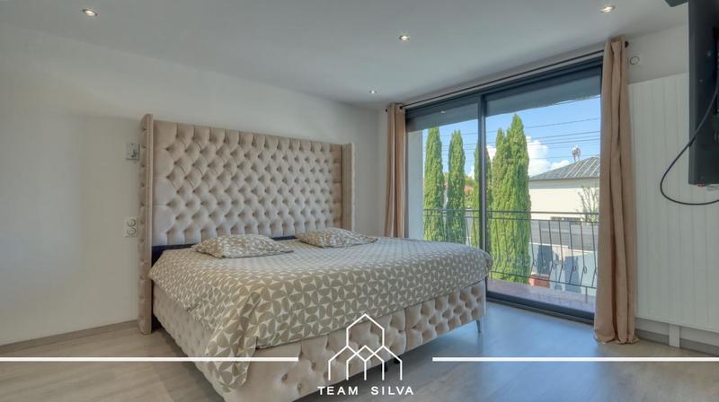 Maison - 160 m² - 6 pièces