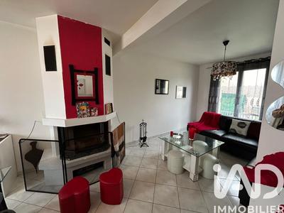 Maison - 108 m² - 5 pièces