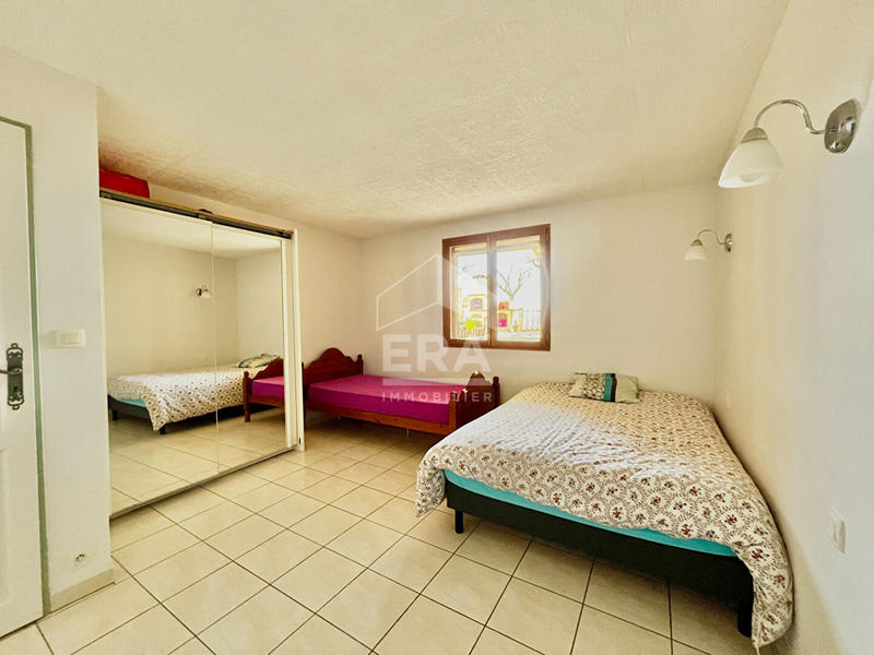 Maison - 198 m² - 6 pièces