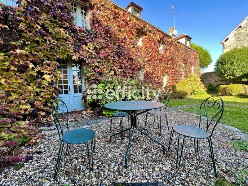 Longère - 220 m² - 9 pièces