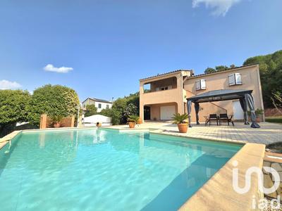 Maison - 190 m² - 4 pièces