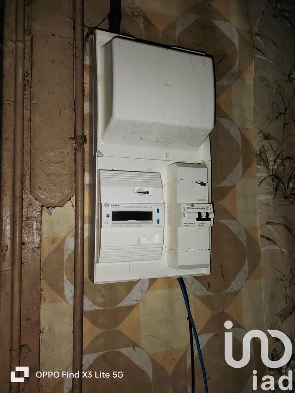 Maison - 260 m² - 12 pièces