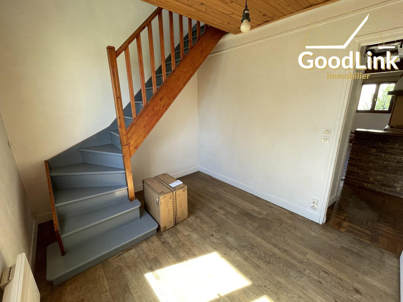 Maison - 85 m² - 5 pièces