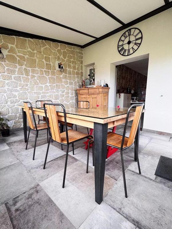 Maison - 170 m² - 6 pièces