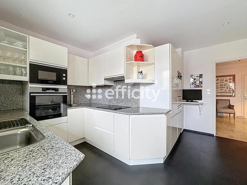 Appartement - 120 m² - 4 pièces