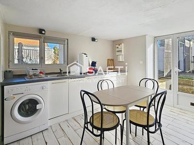 Maison - 89 m² - 5 pièces