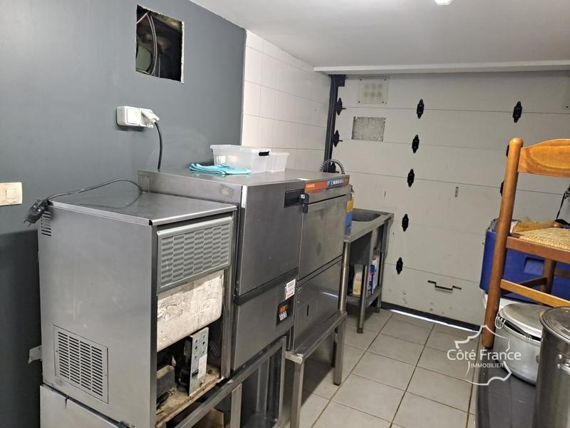 Fonds de commerce - Local commercial - 113 m²