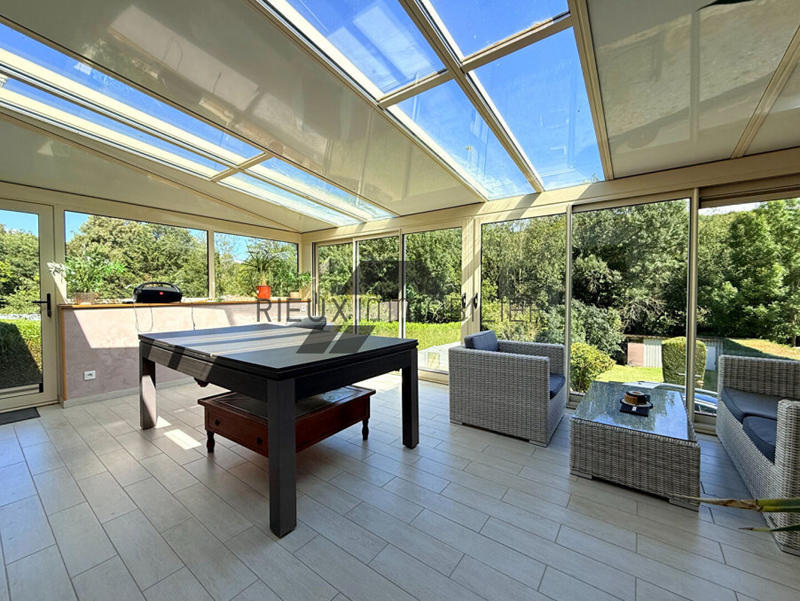 Propriété - 171 m² - 7 pièces