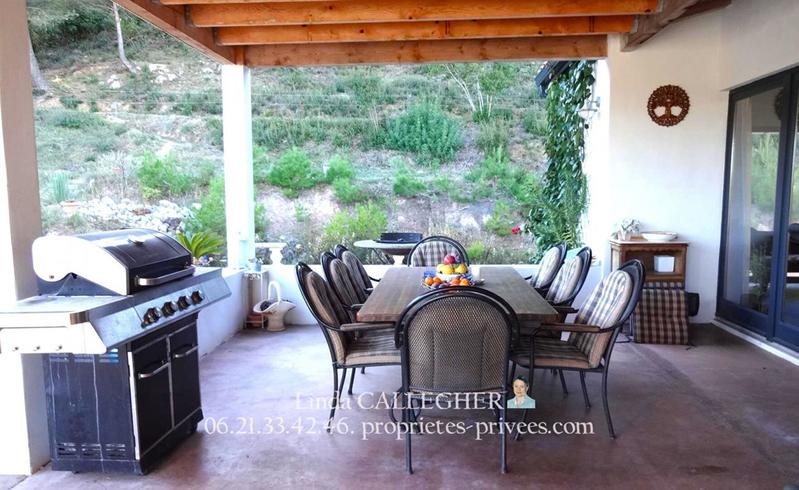 Villa - 222 m² - 5 pièces